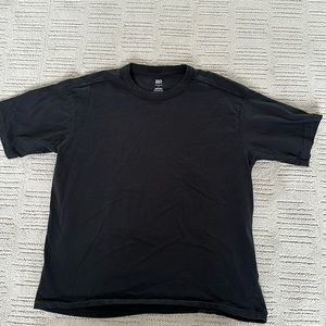 BP. Large Black Easy Crewneck Short Sleeve T-Shirt
